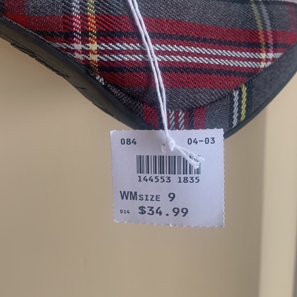 Fioni Plaid heels - Picture 4 of 4